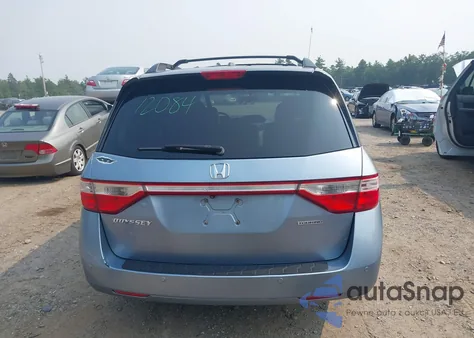 2013 Honda Odyssey Touring/Touring Elite z USA, uszkodzony, nr VIN 5FNRL5H95DB035526